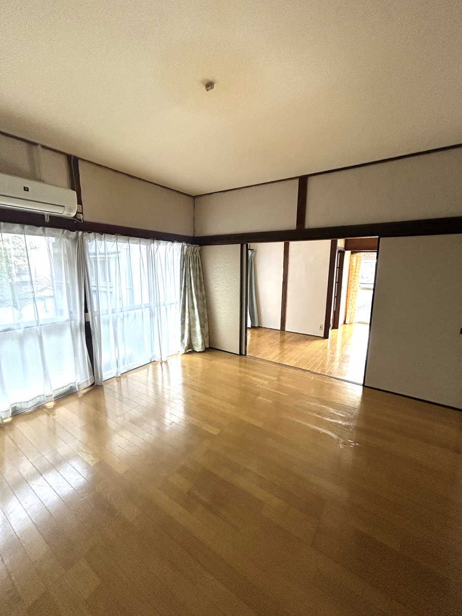 【2戸1】【駐車場付】木風町　原借家2号室