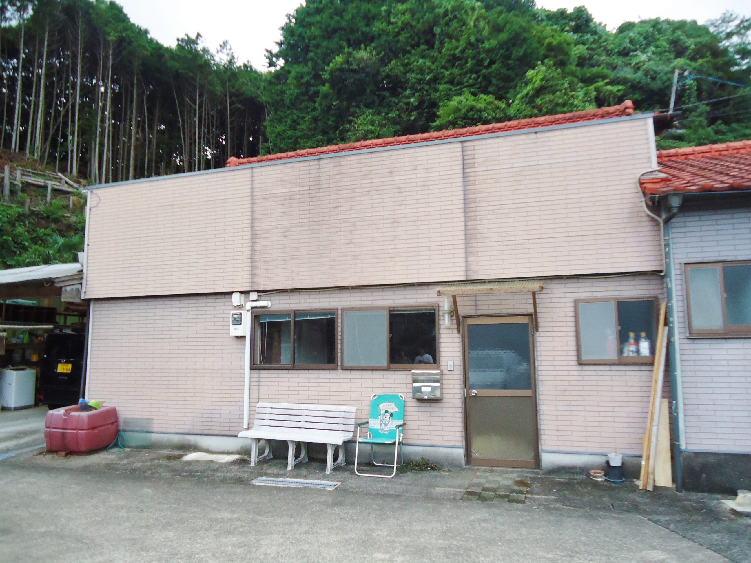 【塩浸町】【駐車場4台付】貸事務所