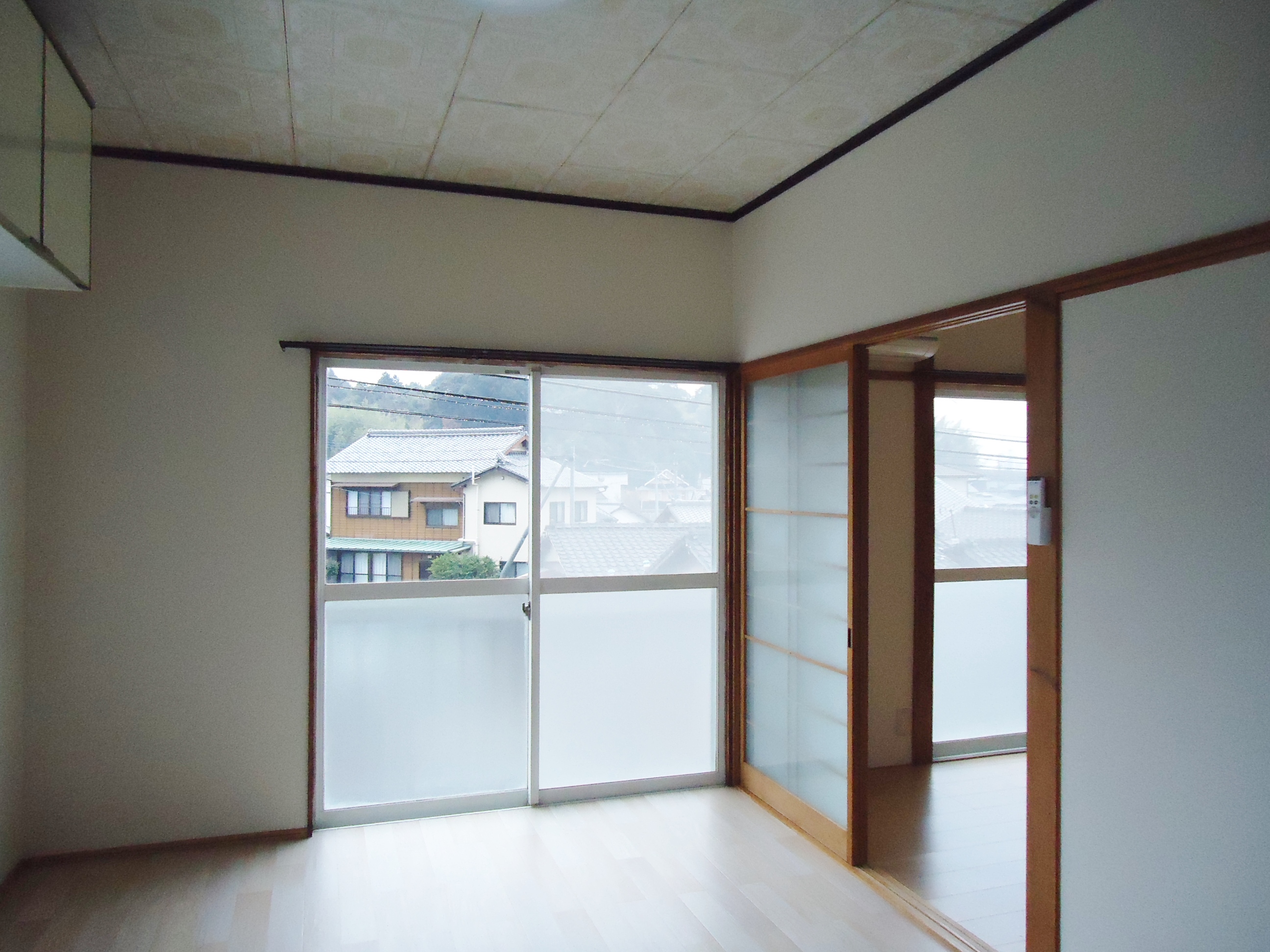 早苗町　店舗2階