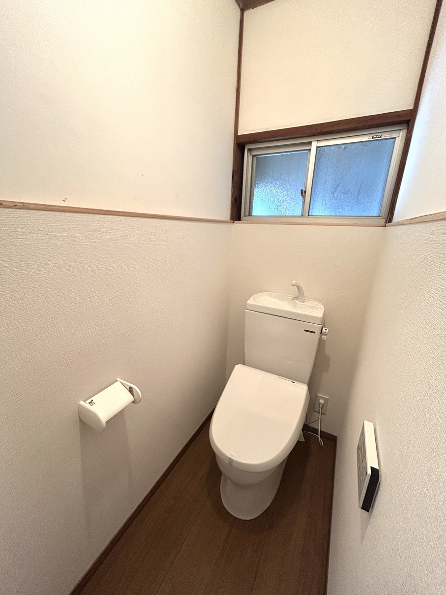 木風町　関戸借家（2戸1）2階