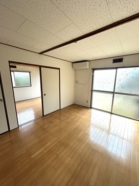 【大和町】スカイハイツ　101号室